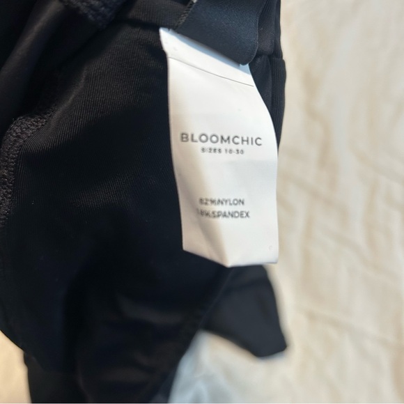 BloomChic Black Performance Shorts - Picture 3 of 5